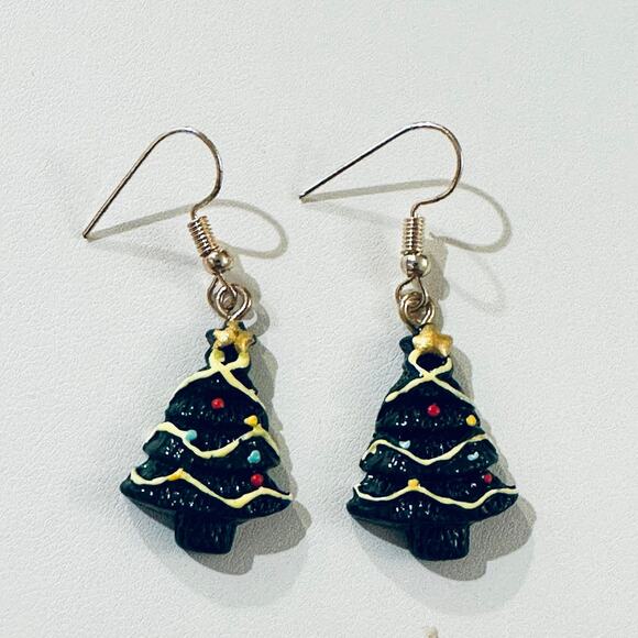 5 Pairs Assorted Christmas Earrings - Picture 5 of 6